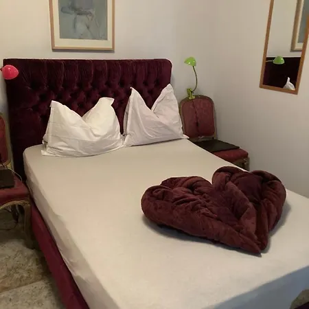 Apartment Flat&breakfast At 10 Steps From Lake Life! Ascona